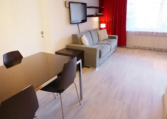 アパート Andrea A-b-2